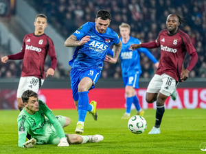 AZ Alkmaar Wins Against Sparta Prague and Moves on to the Quarter-Finals