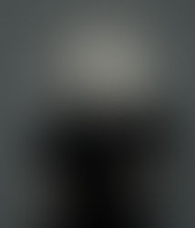 Lisa Kaplan esthetician providing medical-grade skincare treatments at Elevated Skin of Jupiter located at Choice Wellness Suites in Jupiter Florida