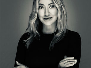 Lisa Kaplan esthetician providing medical-grade skincare treatments at Elevated Skin of Jupiter located at Choice Wellness Suites in Jupiter Florida