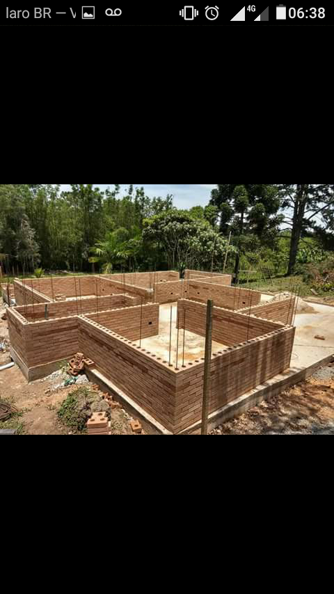 Miniatura: tijolo ecologico