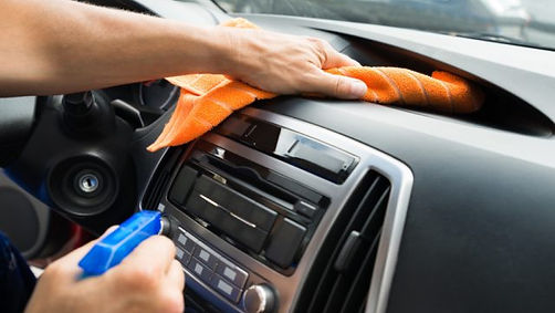 Basisvaardigheden auto / bus schoonmaken en bijhouden