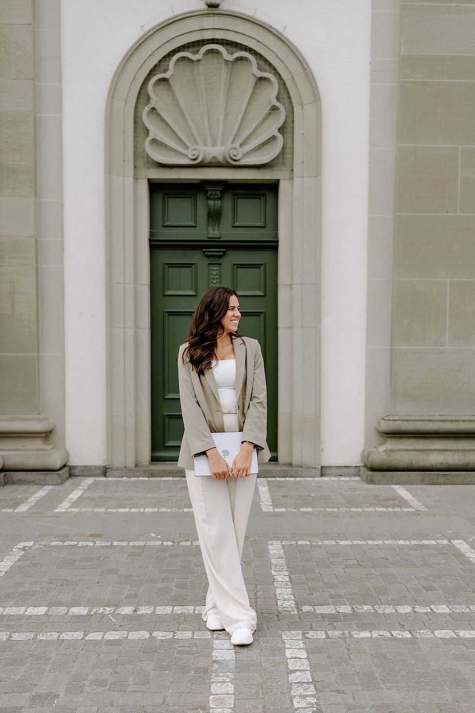 Riviera Design Studio, Luzern, Schweiz, Contact