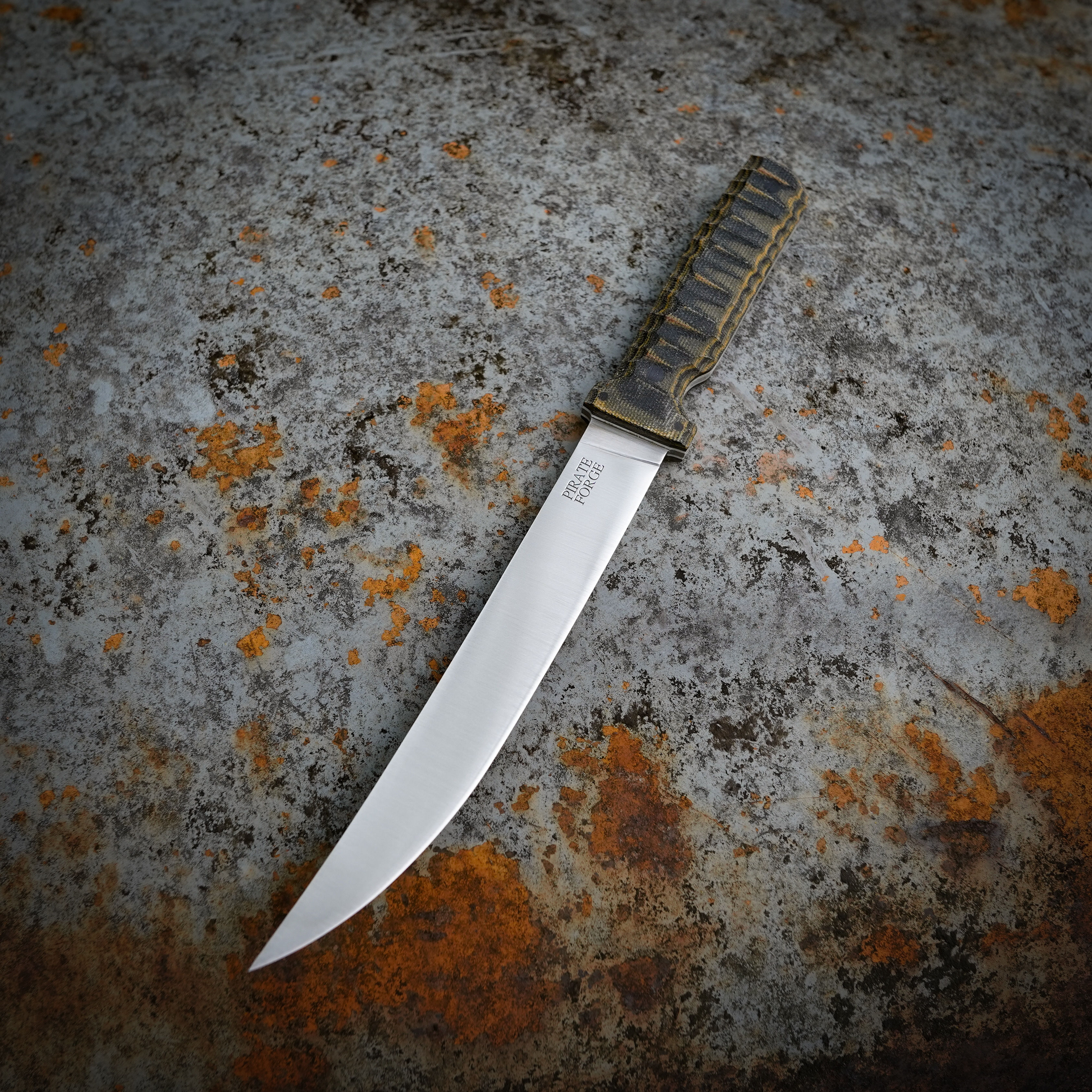 DarkWater Fillet/Camo Micarta/White G10 Liners