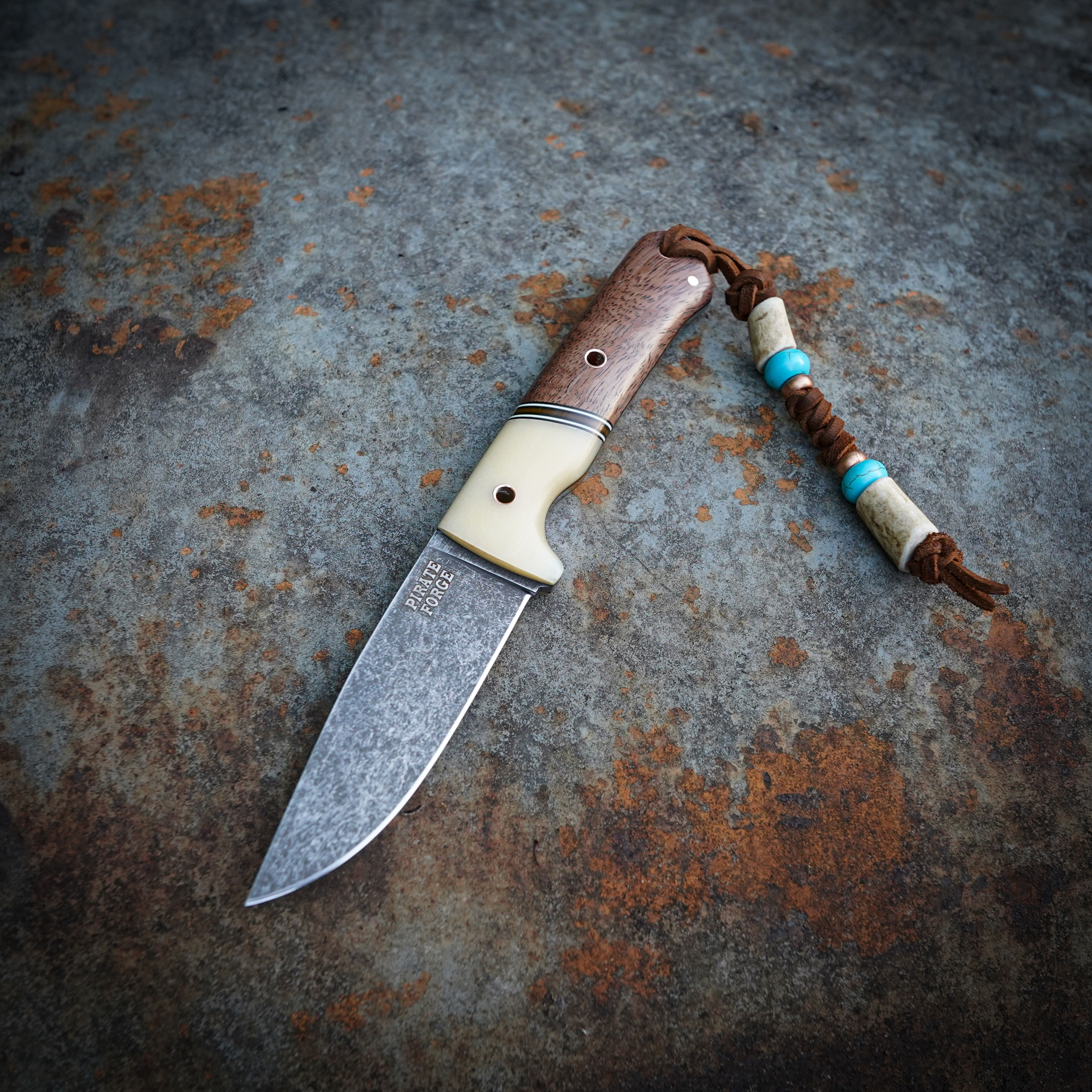 Grail Edition "BRUTE"/WhitePaper Micarta/Natural mango