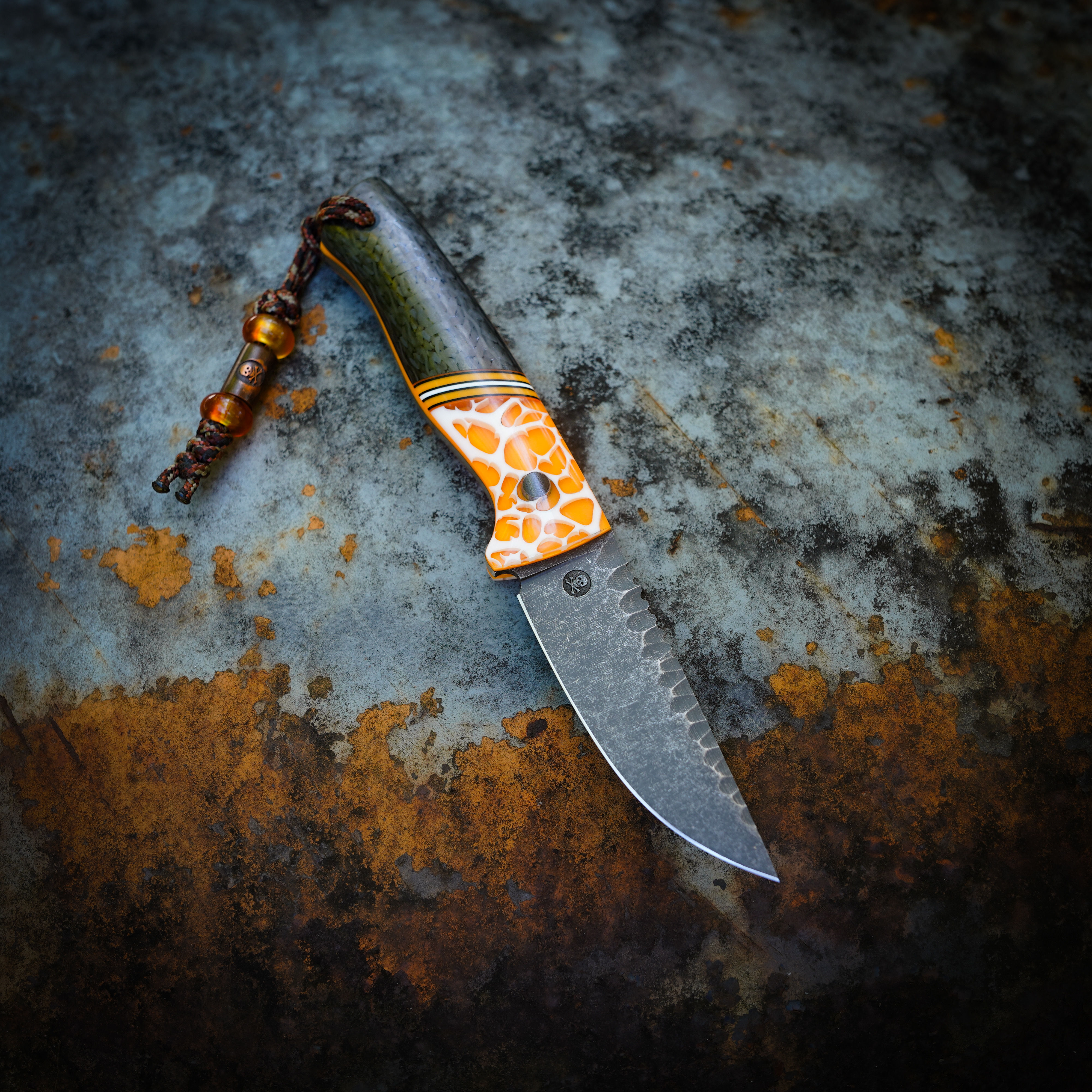 Grail Magna Cut Goat Roper/CarbonFiber/Kaotic Resin/Glow