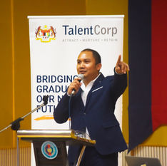 Fasih Mandarin Sertai TalentCorp Malaysia YES! x Universiti Pertahanan Negara Malaysia (UPNM)