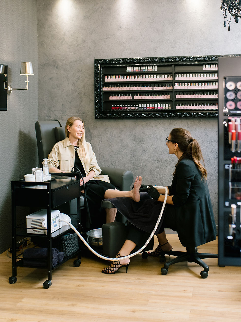Luxus-Pediküre in Rapperswil – Wellness & Schönheit für Ihre Füße