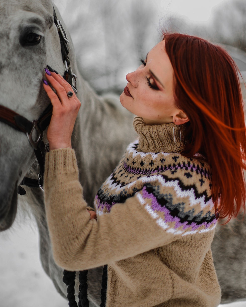 Thumbnail: Woman's Icelandic sweater
