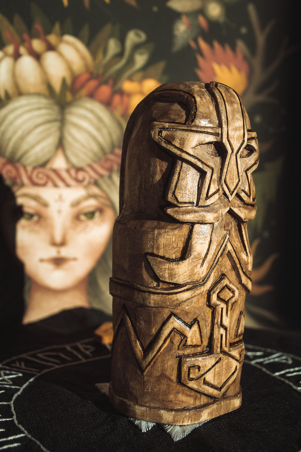 Thumbnail: Thor god statue