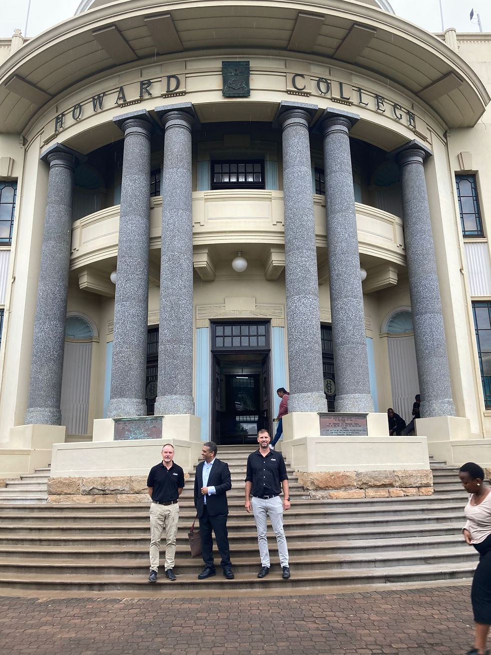Mura Chairman Roger Jardine (centre) with Professor Michael Brooks (left) and Professor Jean Pitot (right), directors of the Aerospace Systems Research Institute in front of Howard College Theatre at UKZN