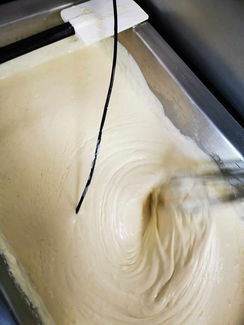 In onze bereidingskeuken van Pasta Et Cetera maken we onze lekkere sauzen,... voor de feesten