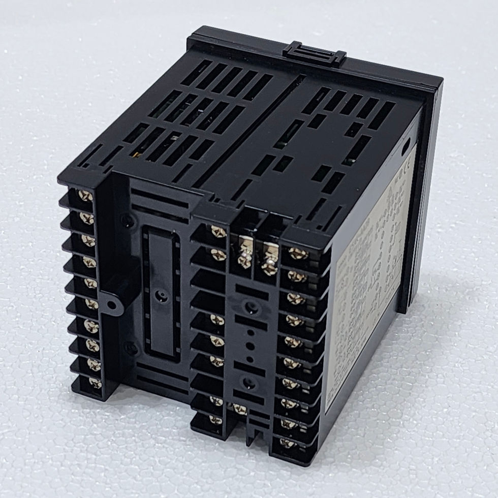 Omron Corporation E5AK-AA2B Digital Controller 100-240VAC