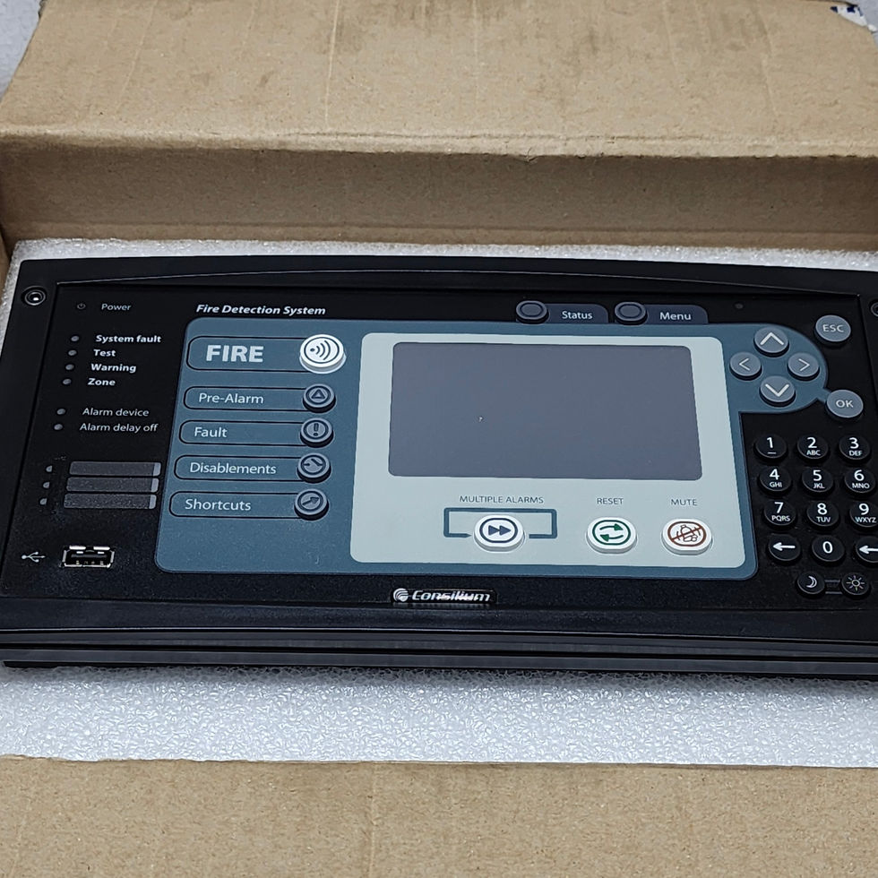 CONSILIUM 5100195-20A Fire Alarm Control Panel M 4.3 Cargo EN, Versatile Marine, front view.