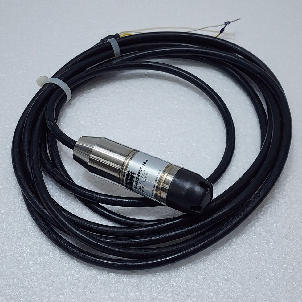 NAVAL ATM.ECO/N Submersible Level Transmitter, 0-0.8 bar, 10ft cable, Versatile Marine, in packaging.