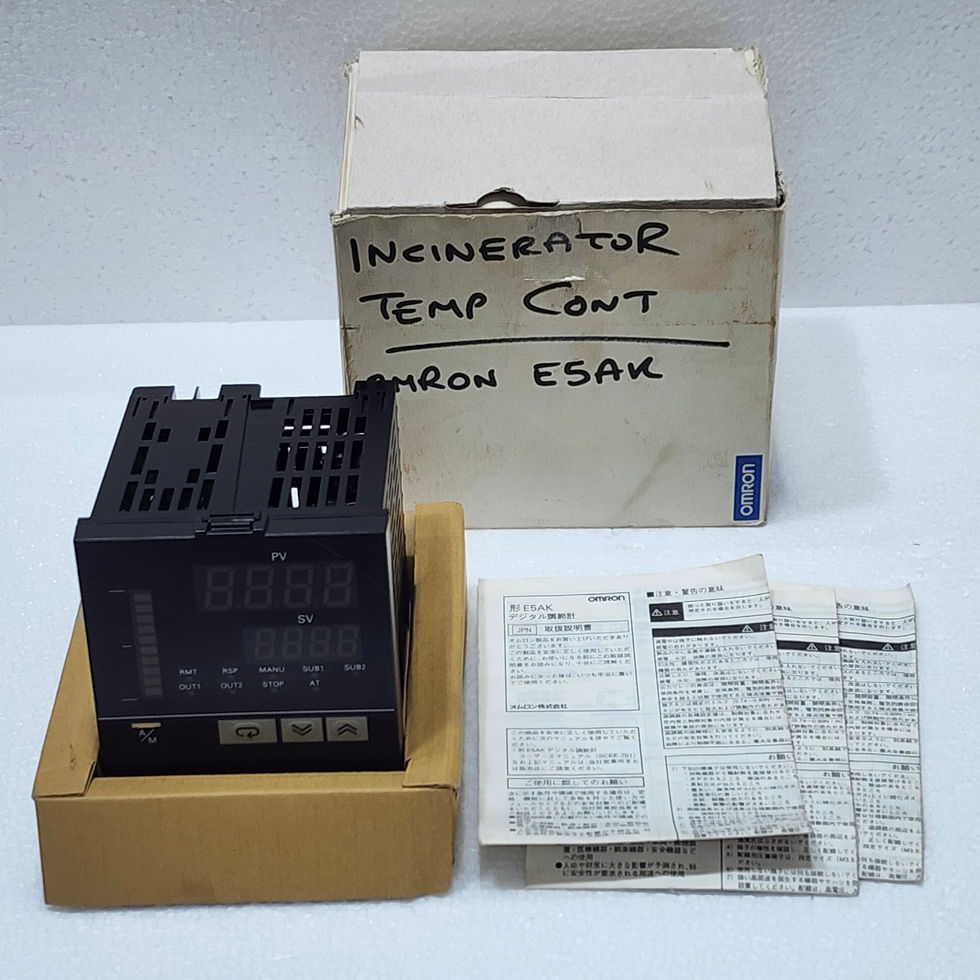 Omron Corporation E5AK-AA2B Digital Controller 100-240VAC