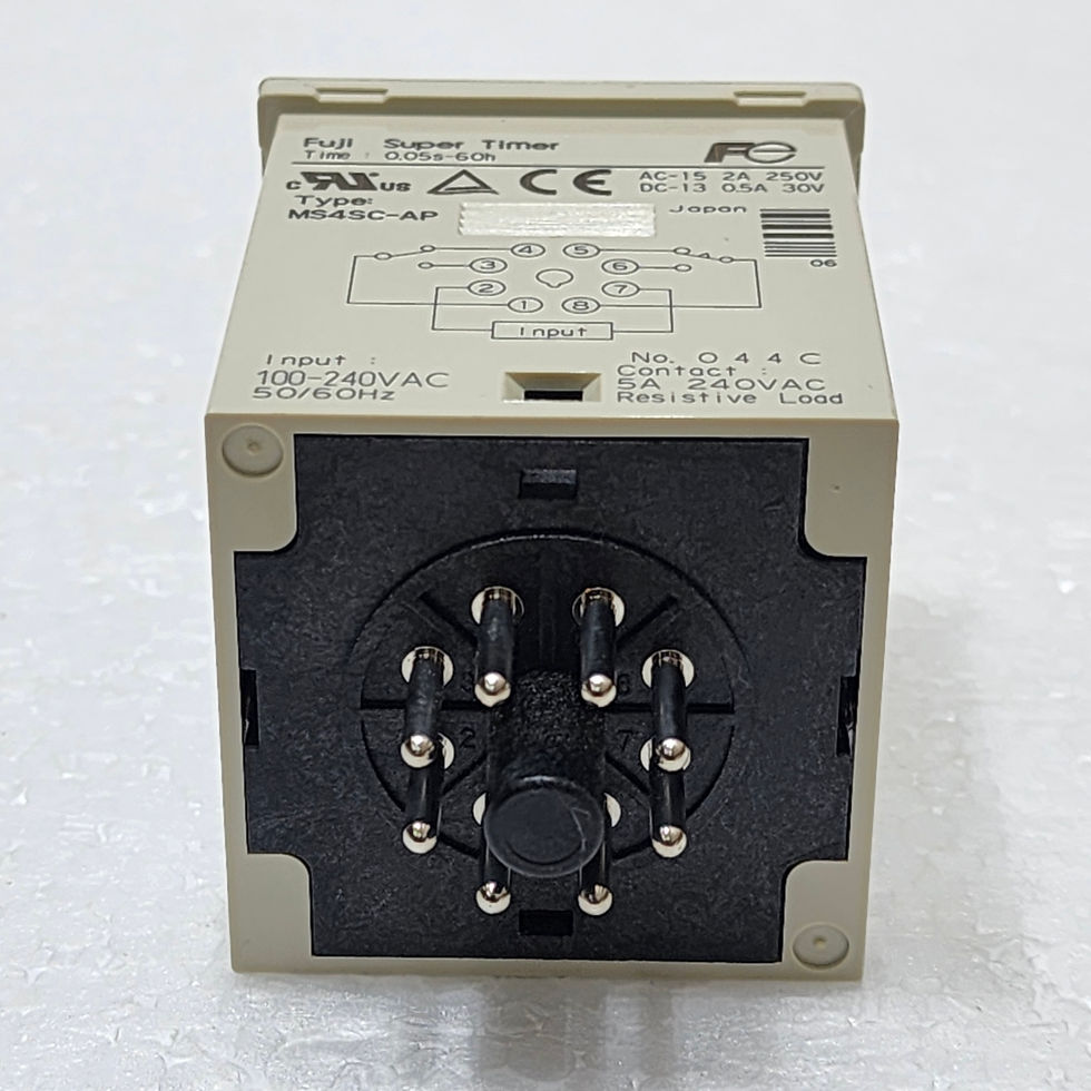 Versatile Marine Fuji Electric MS4SC-AP Super Timer 0.05s-60h, Close-up.