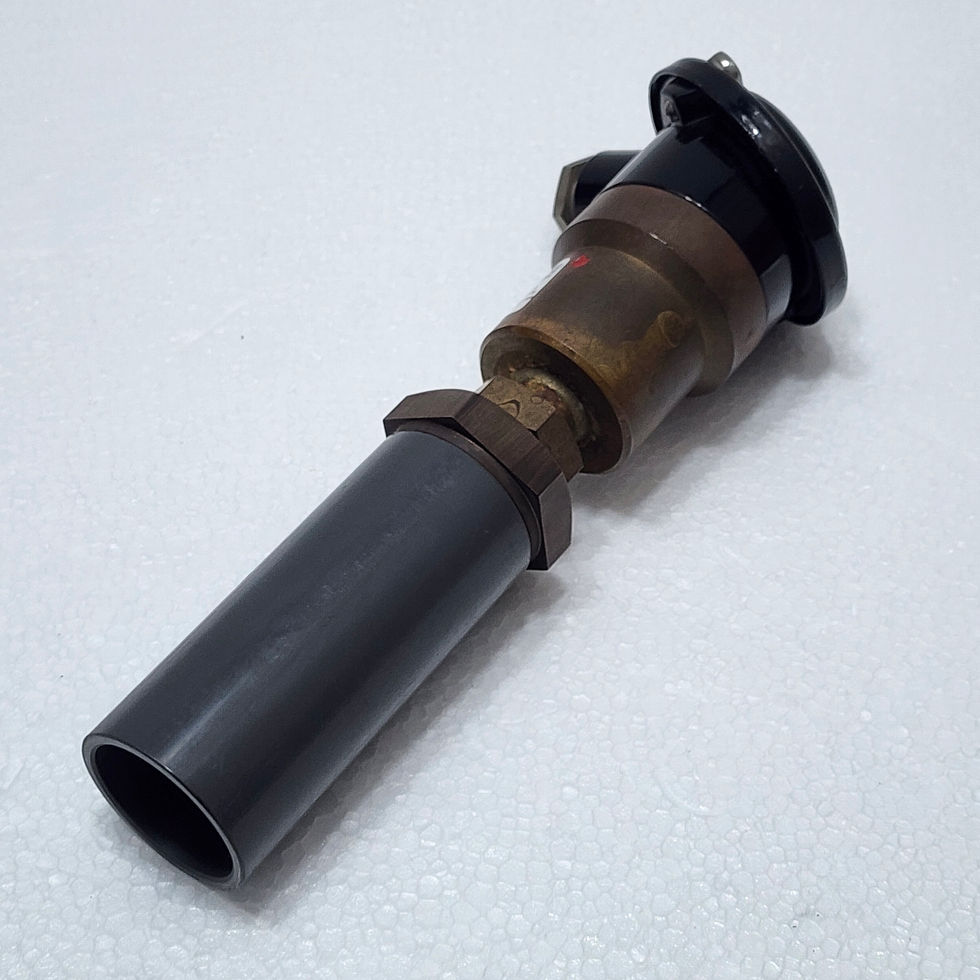Versatile Marine SIKA VH500NM3451M41 Paddle Flow Switch, M33x2, for marine and industrial use.