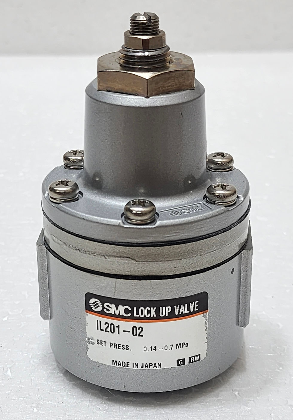 SMC Corporation IL201-02 Lock Up Valve 0.14~0.7 MPa