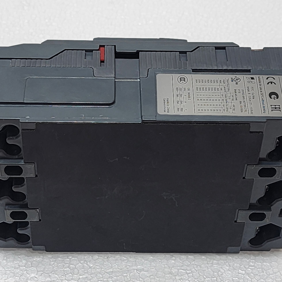 SCHNEIDER EZC250F TMD 125A 3P Circuit Breaker with packaging and connections, Versatile Marine.