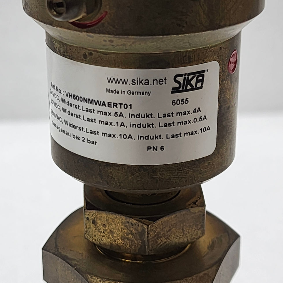 Versatile Marine VH500NMWAERT01 Flow Switch by SIKA, 6 bar pressure for marine systems.