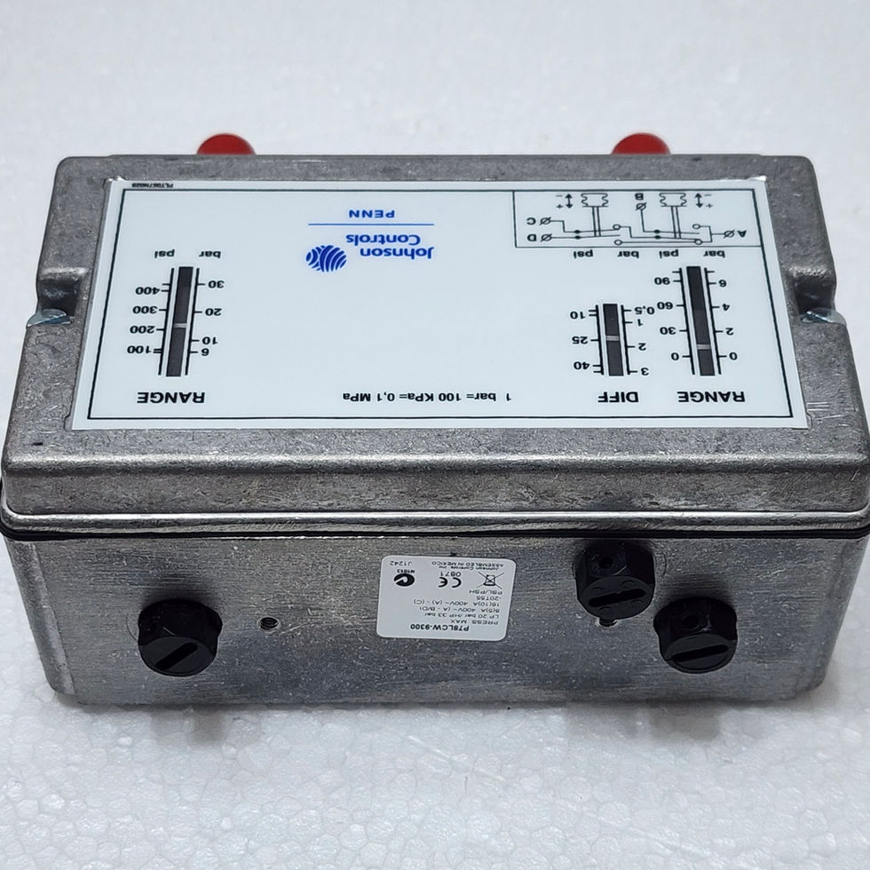 Versatile Marine provides the P78LCW-9300 pressure switch, ideal for LP/HP applications.
