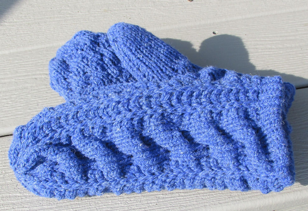 Thumbnail: Cable Mitten, made by Artisian Margaret Masessa