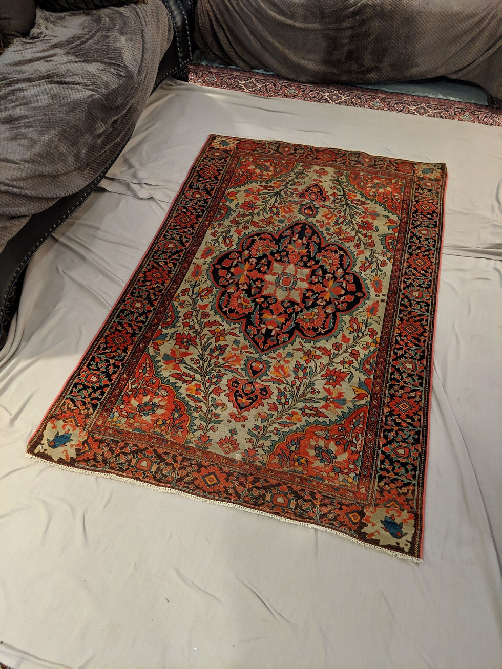 Thumbnail: Antique Persian Sarough Farahan