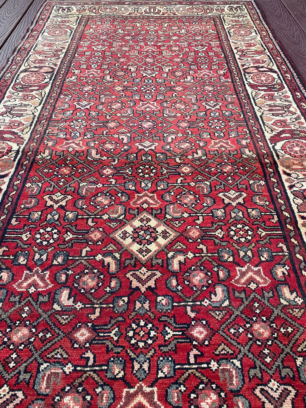 Thumbnail: Persian Hosseinabad Runner
