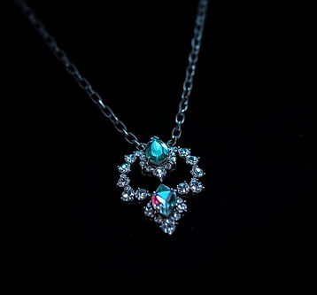 Diamond necklace image