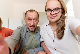 father-trying-take-selfie-with-his-daughter-wife_23-2149050717.jpg