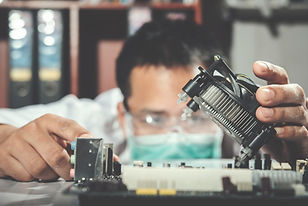 technician-repairing-computer-computer-hardware-repairing-upgrade-technology_1150-8865.jpg