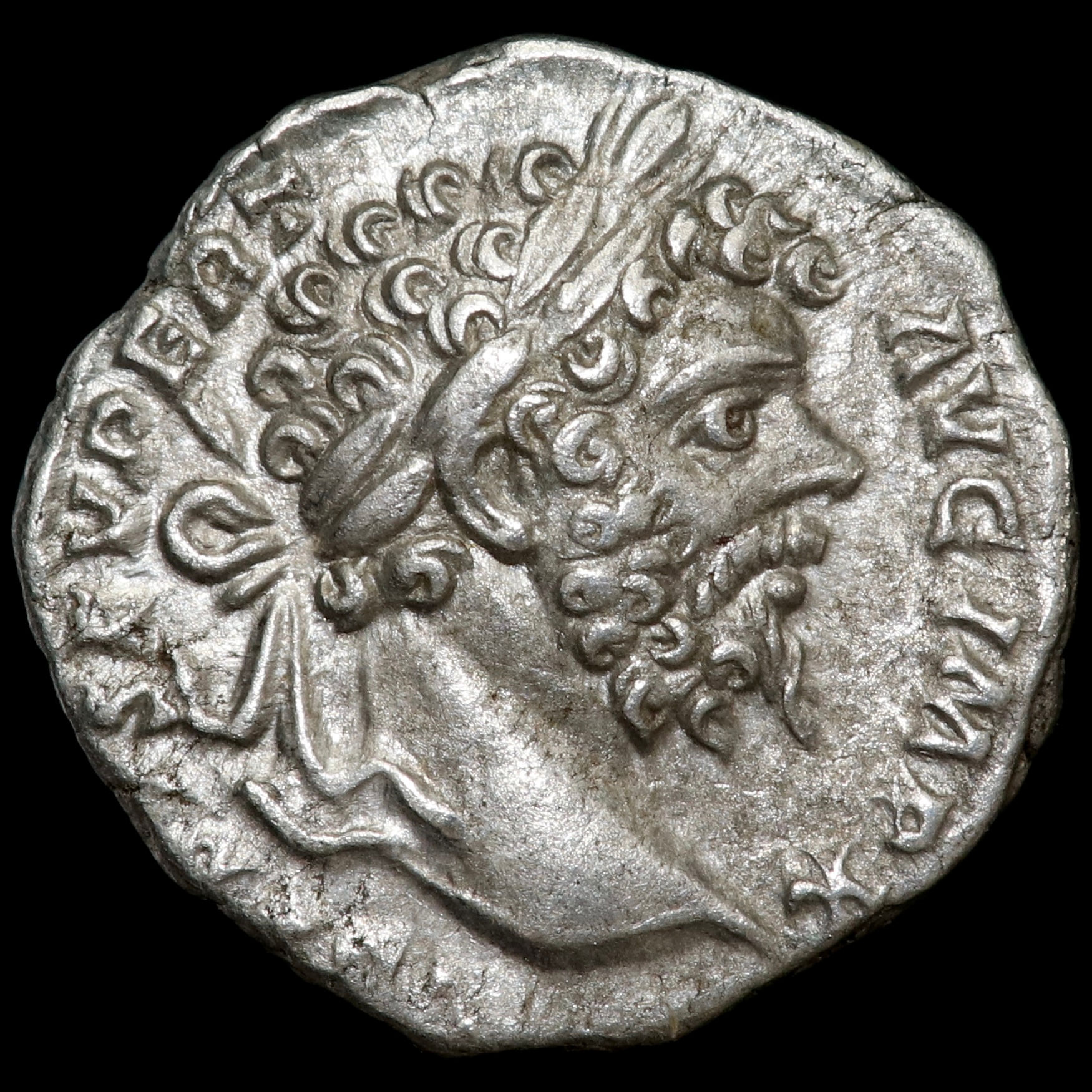 Roman Empire. Sepimius Severus, 193-211 AD. AR Denarius. Rome Mint. Victory.