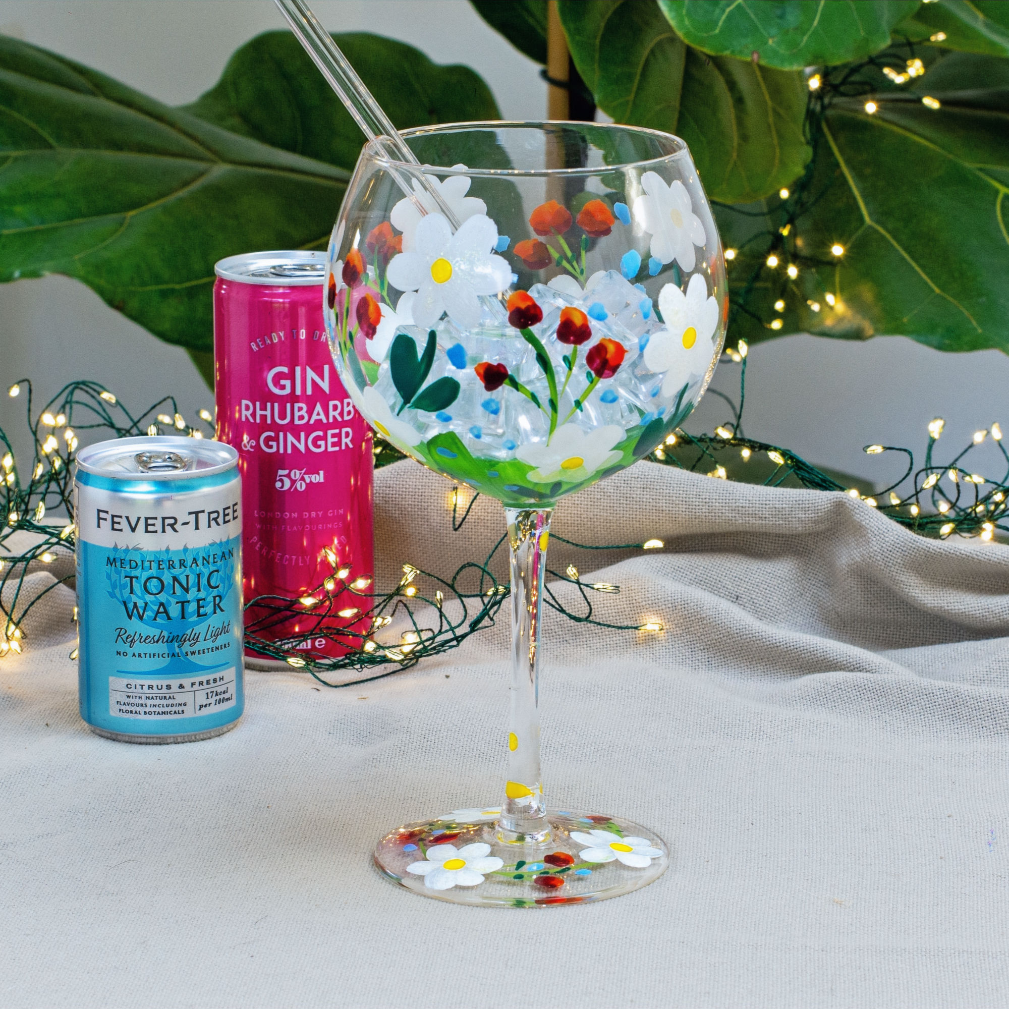 Daisies - Gin Glass - Hand Painted