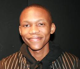 MUZI.jpg
