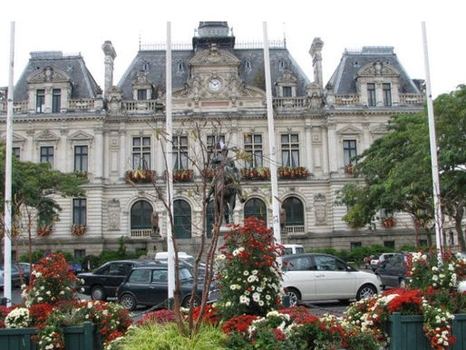 Tyrannie sanitaire à Vannes. Des citoyens « emmerdés » dénoncent des amendes sans contrôle physique