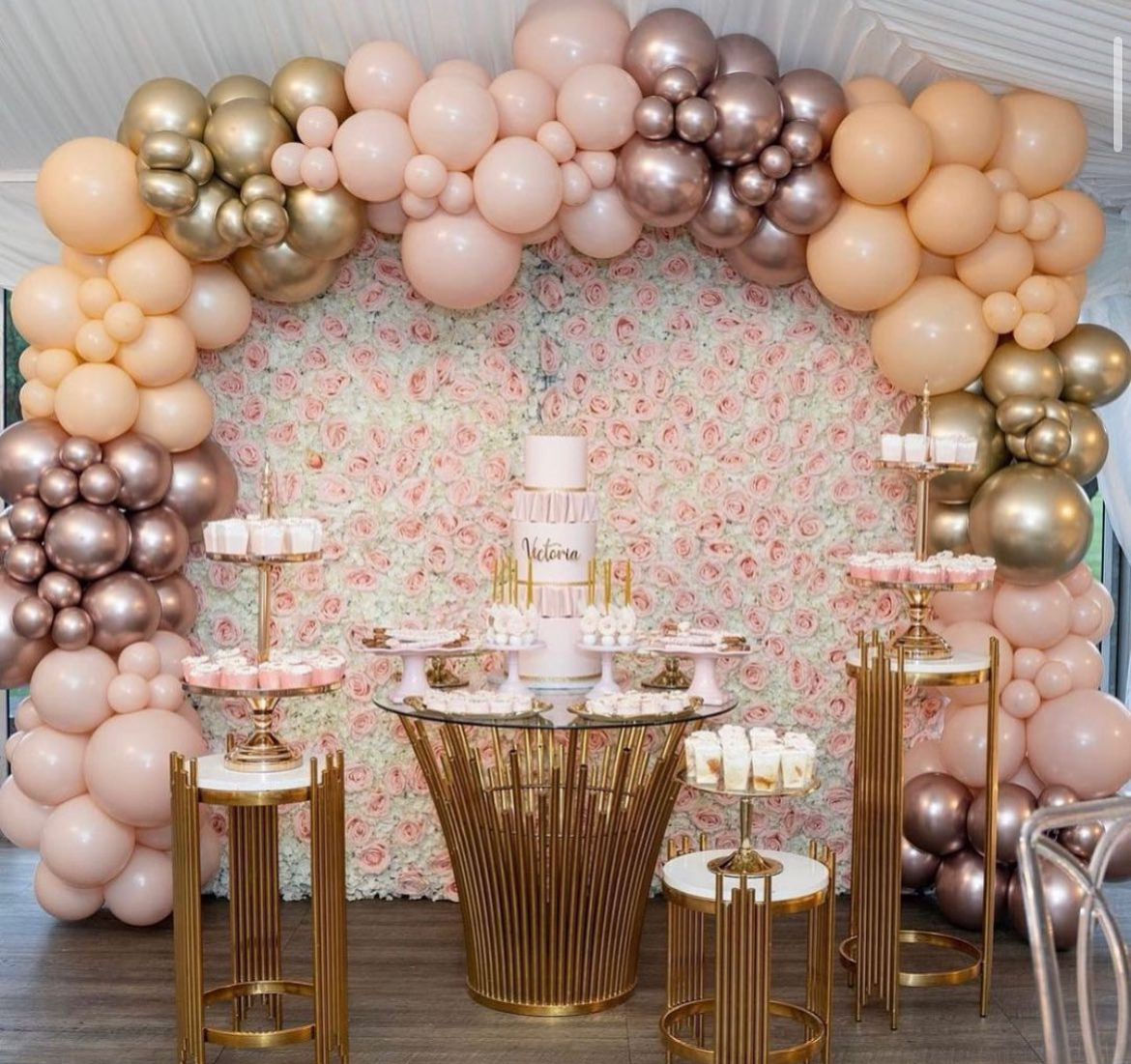 FLOWER WALL SILK BLUSH FLOWERS AND IVORY HYDRANGEAS 8x8FT