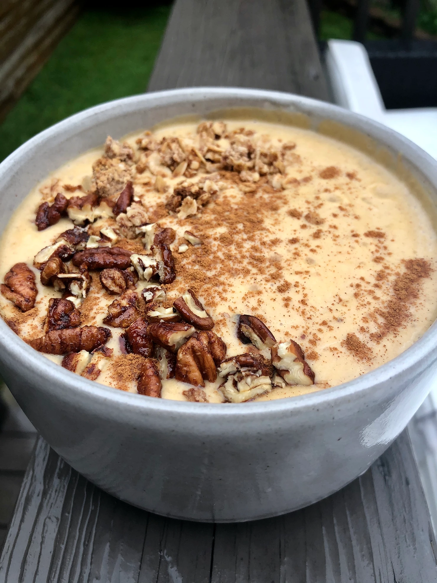 pumpkin smoothie bowl