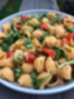 Chickpea Pasta with Garlicky Mushrooms, Spinach and Tomatoes