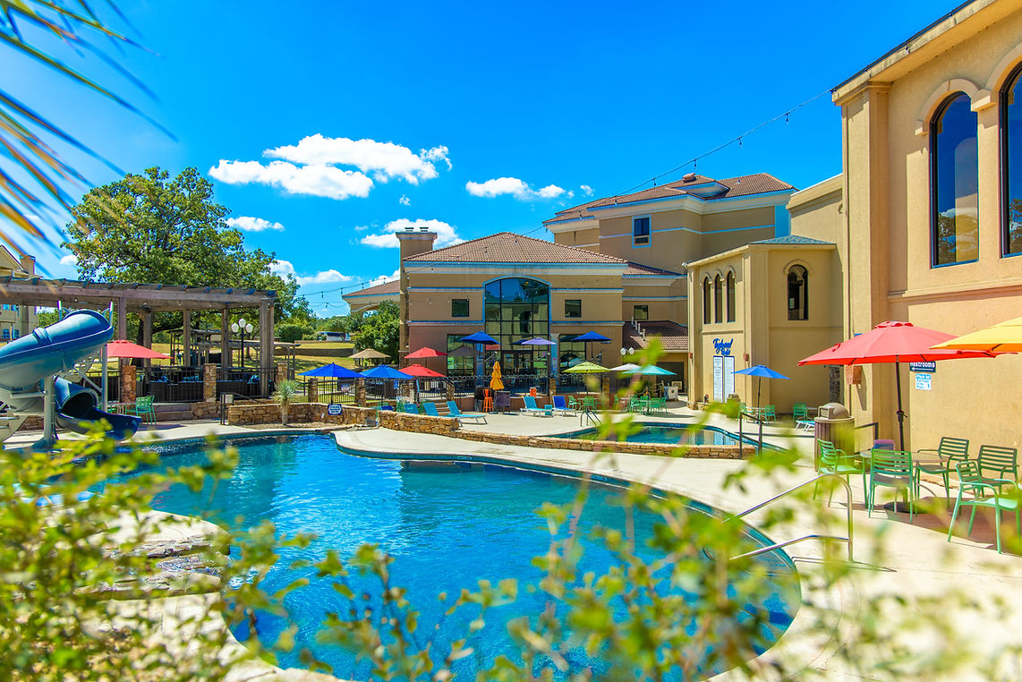Outside Pools-0252.jpg