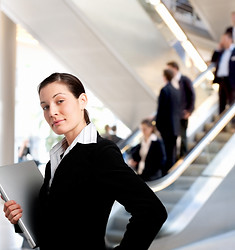 Female Business_shutterstock_5025124_edi