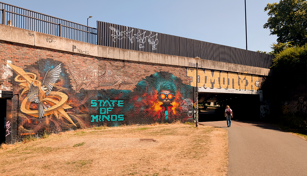 Mural on the Honeybourne line walkway in Cheltenham