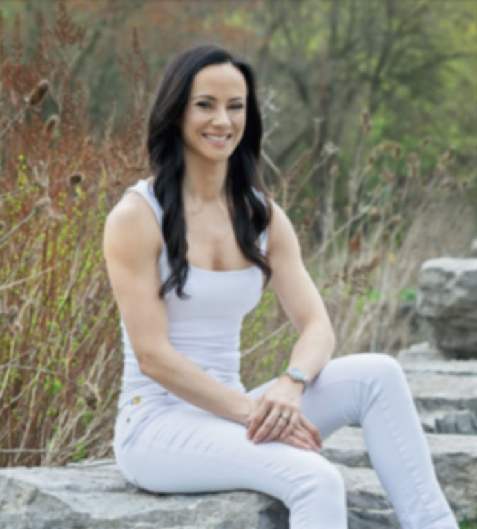 Lina white_edited_edited.jpg