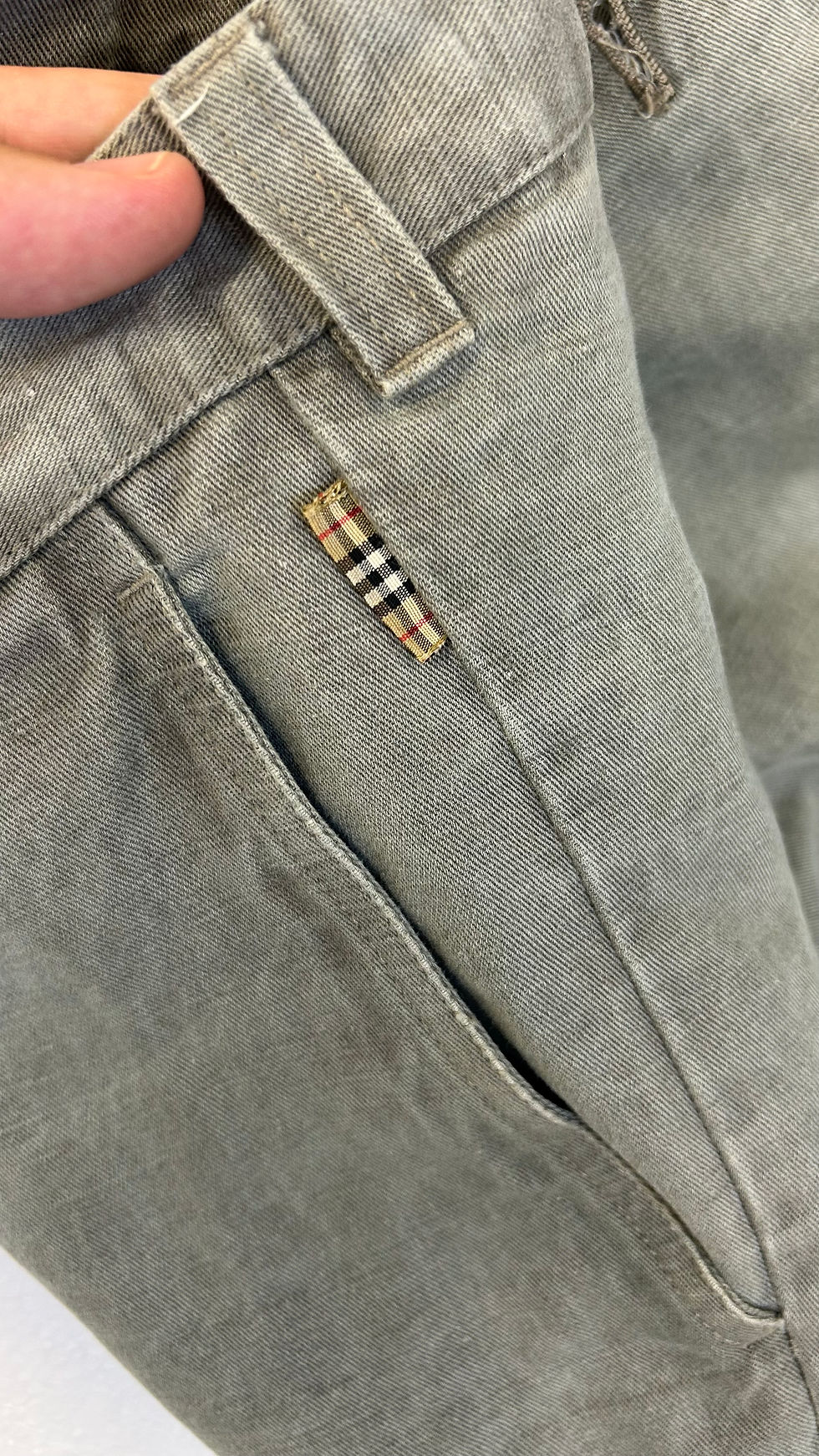 Miniatura: Chinos Burberry