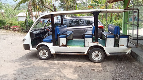 Mobil antar jemput Citra Alam