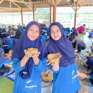 Pelatihan Keramik