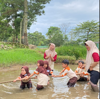 Tarik Tambang Lumpur Citra Alam