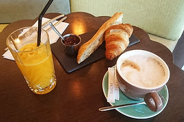 Petit déjeuner Français