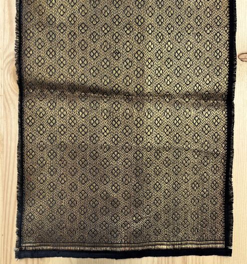 Thumbnail: TOTI 011 Gold Embroidered Swatch to Upcycle