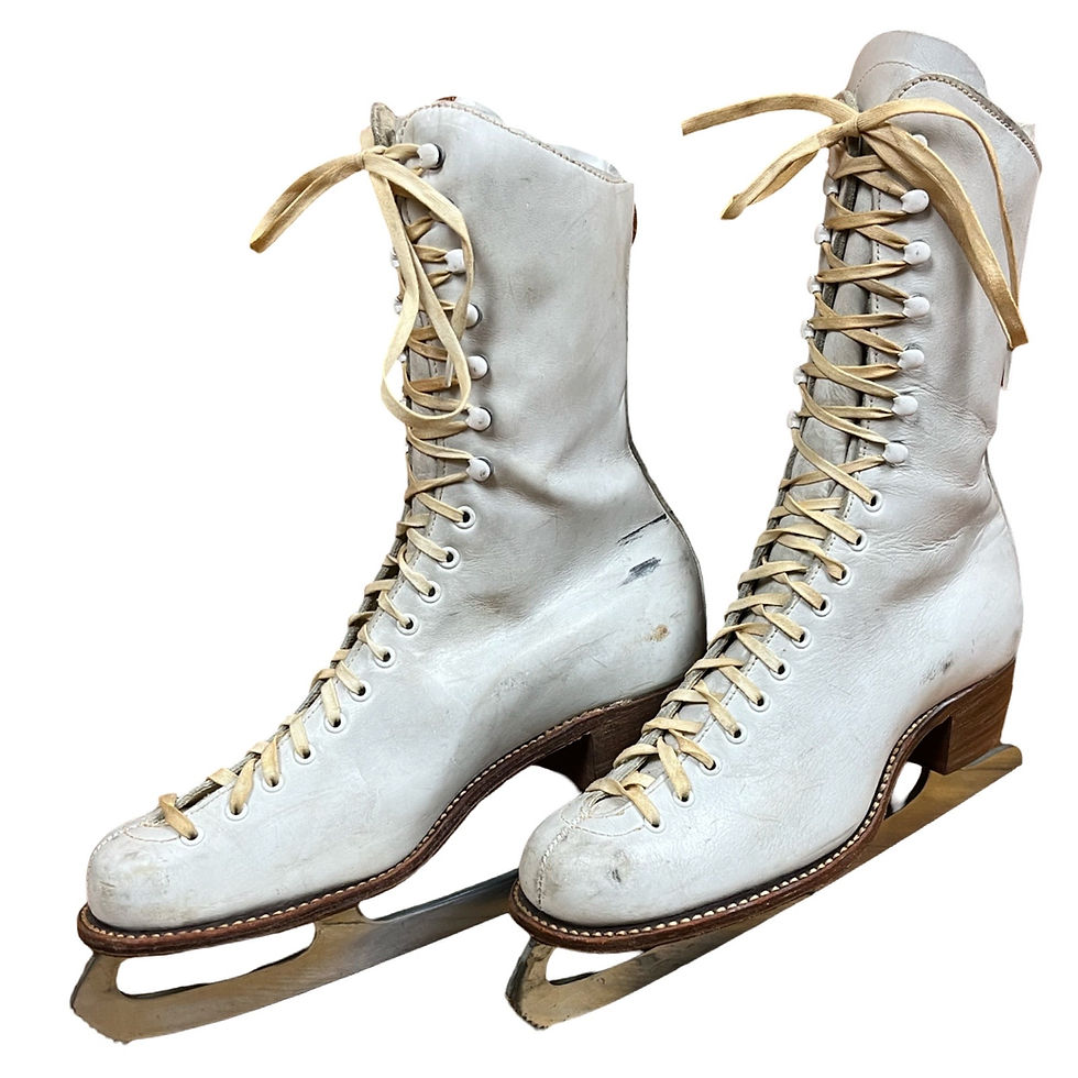Thumbnail: Vintage AG Spalding White Women’s Ice Skate Boots, 1940s (For Decor)