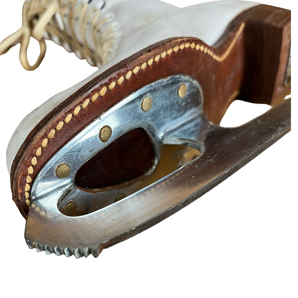 Thumbnail: Vintage AG Spalding White Women’s Ice Skate Boots, 1940s (For Decor)